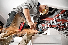 Применение аккумуляторной угловой шлифмашины Metabo W 18 LTX 125 Quick